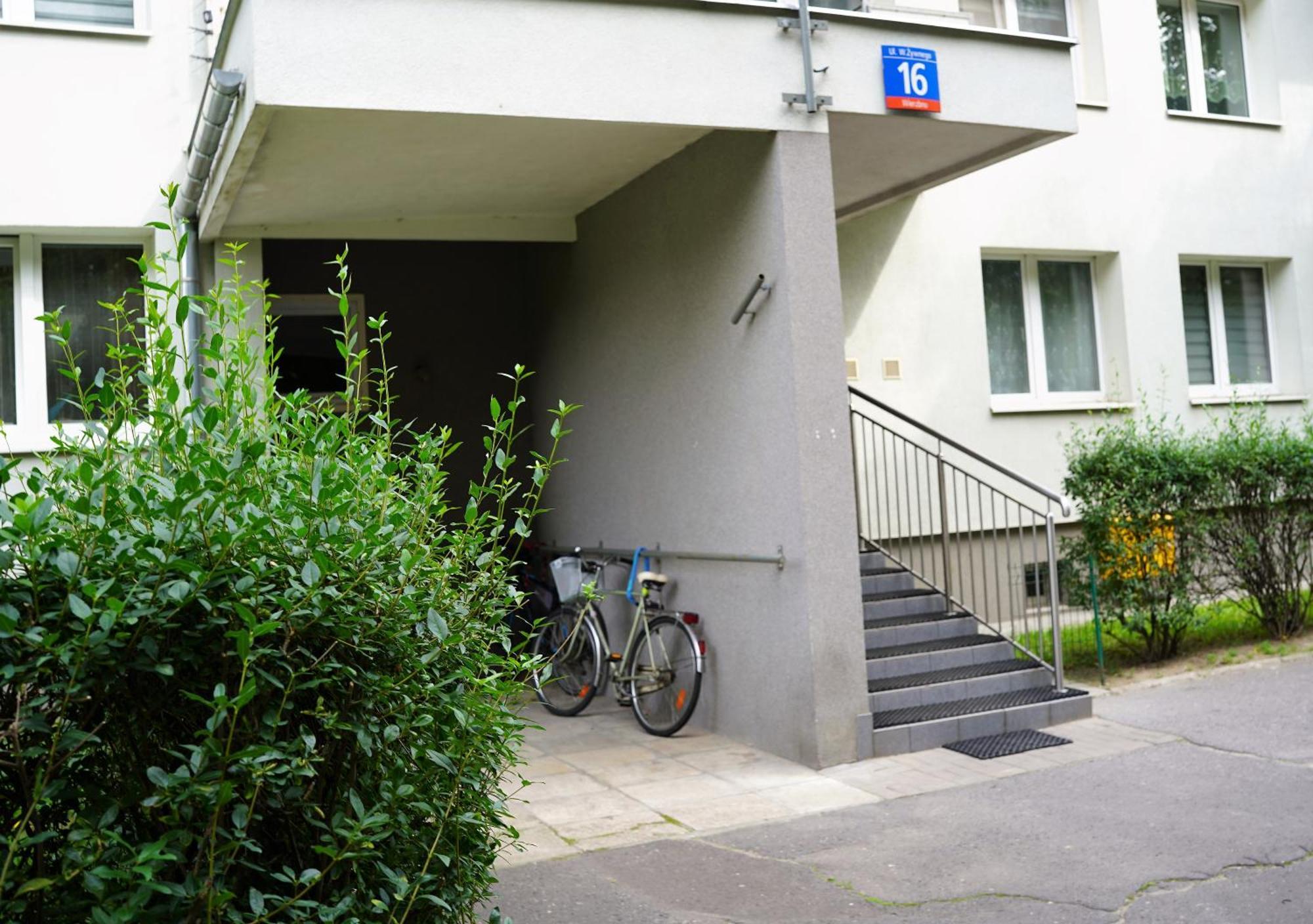 Nice Apartament With Small Tub Warschau Exterior foto